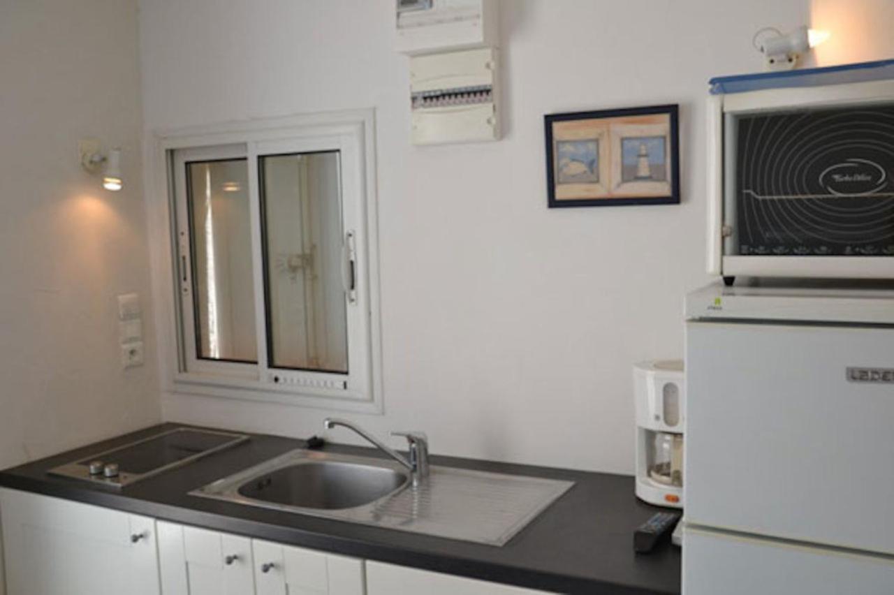 Appartements Acces Prive Plage De La Bergerie Hyeres Luaran gambar