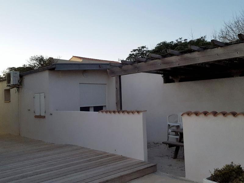 Appartements Acces Prive Plage De La Bergerie Hyeres Luaran gambar